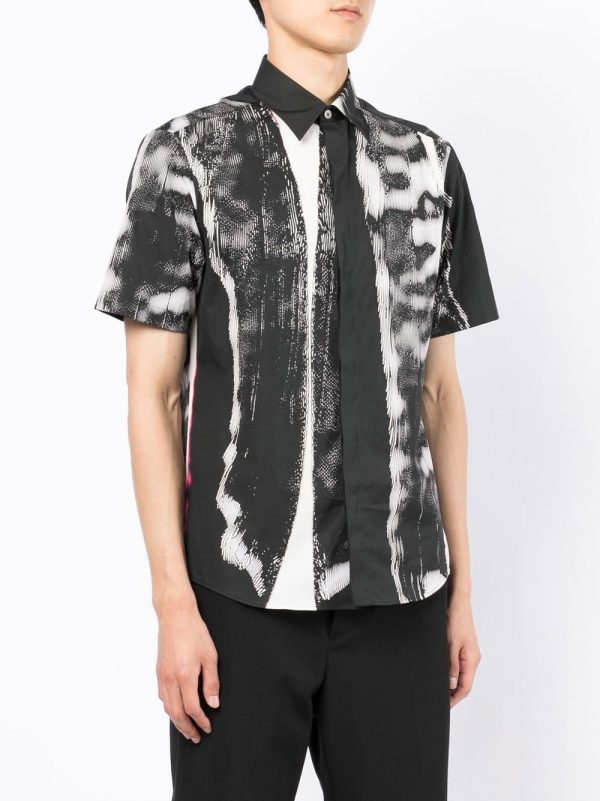 Graphic-Print Short-Sleeved Shirt Supply